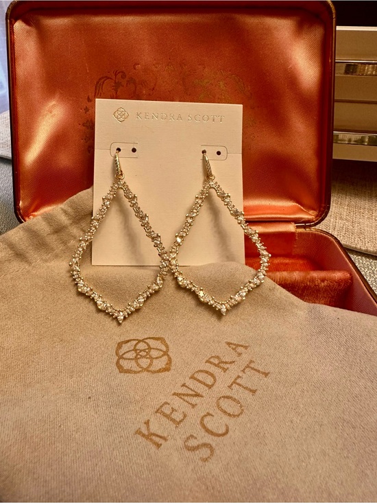 Kendra Scott Jewelry - Kendra Scott Crystal Teardrop Statement Earrings in Gold